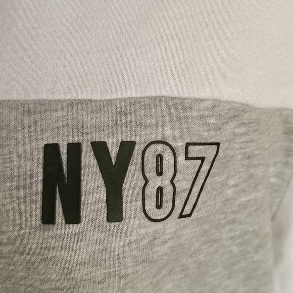 Aeropostale Men’s Colorblock Crewneck Sweatshirt Size M – Like New - Picture 5 of 8